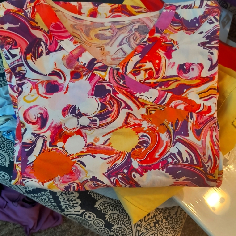 Scrub top